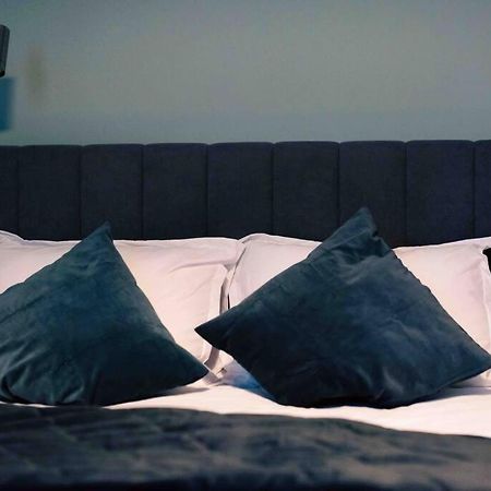 Appartement Cozy Studio In The Heart Of Bucarest Extérieur photo